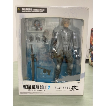 Raiden Metal Gear Solid 2 Sons of Liberty Square Enix Play Arts Kai Come Nuovo